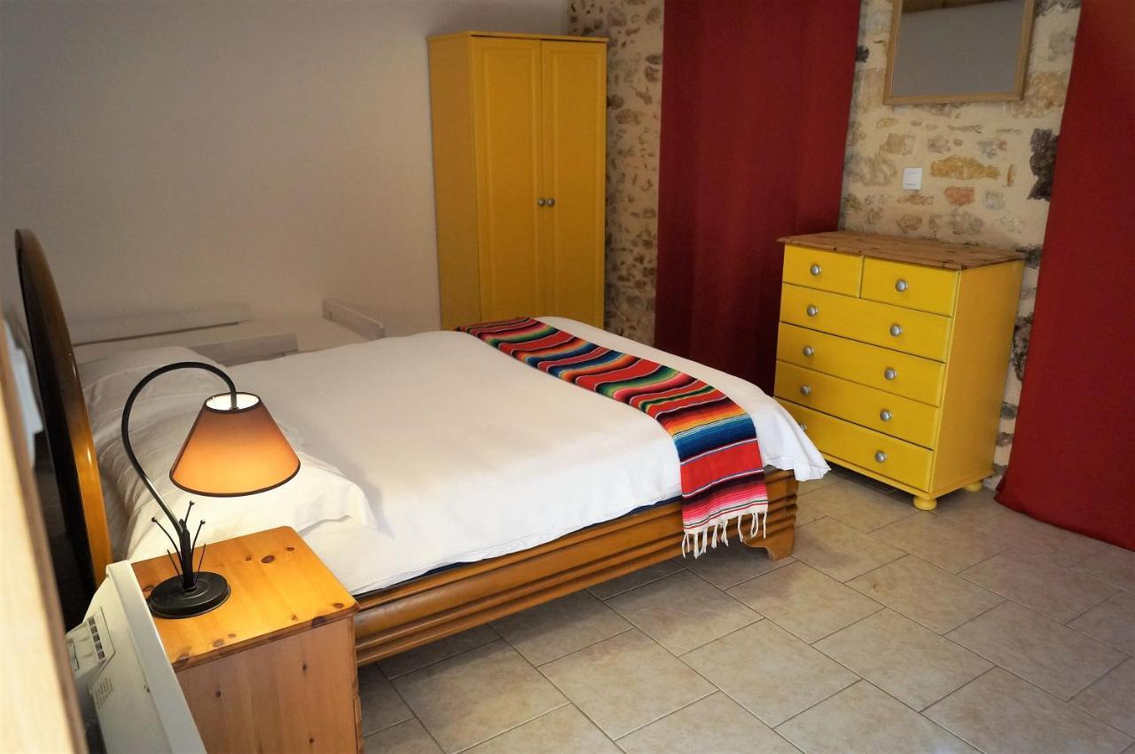 הוילה Coulans-sur-Gée 24H Le Mans - Les Haies Gite, Near Le Mans Circuit מראה חיצוני תמונה
