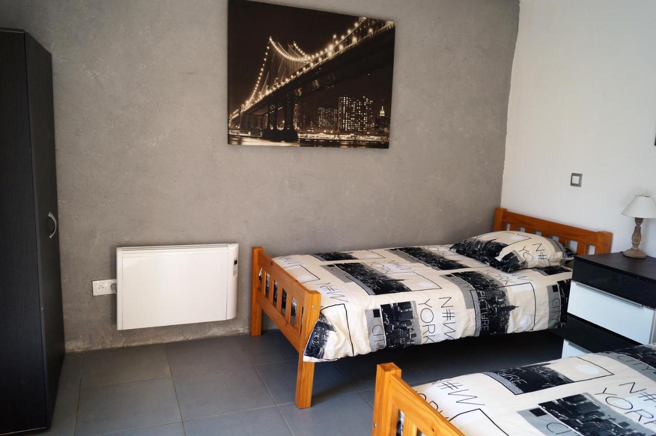 הוילה Coulans-sur-Gée 24H Le Mans - Les Haies Gite, Near Le Mans Circuit מראה חיצוני תמונה